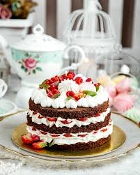 Strawberry Garden Gateau